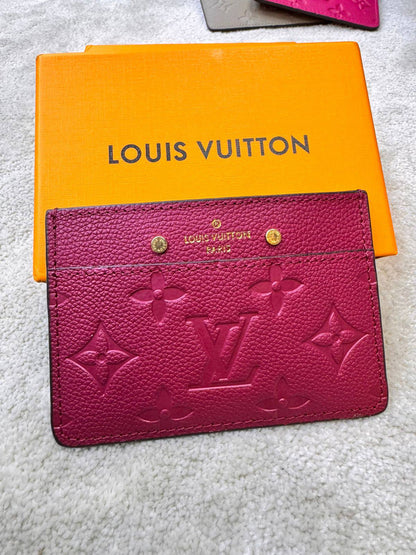 LV 
Wallets
Master
For Price 👇 WTSP Text Zain 0568585901

Zain111
♥️♥️♥️