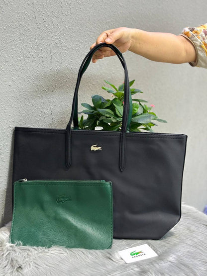 LACOSTE🐊
2in1
SIZE  ……… 46CM👍
75 dhs🪙🌨️

Zain244
♥️♥️♥️