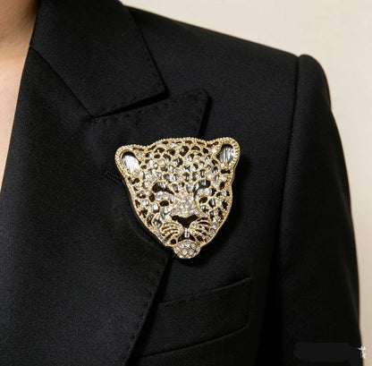 Brooch / Car decoration 🌹
GOOD Quality
30 dhs✅

Zain115
♥️♥️♥️