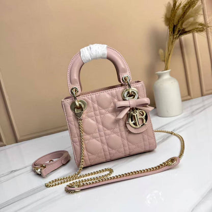 Dior
master💓
300 dhs✅

Zain153
♥️♥️♥️