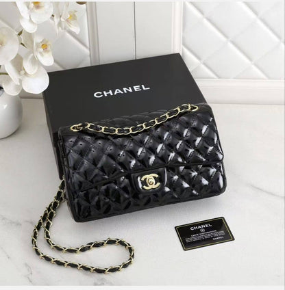 Chanel
nice quality
110 dhs✅
withbox

Zain143
♥️♥️♥️