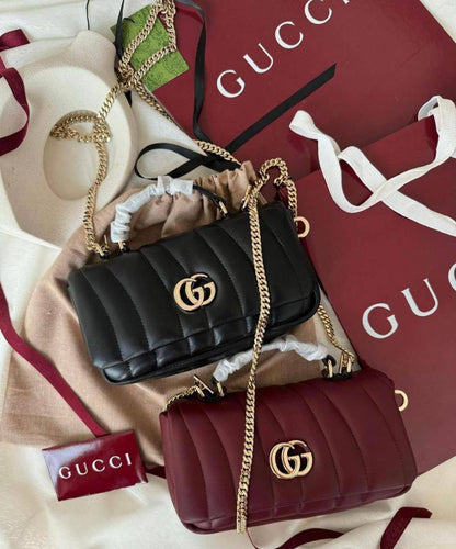 Gucci 

85 dhs🪙🌨️

with box
🎁🎁🎁

Zain90
♥️♥️♥️