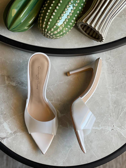 GIANVITO ROSSI
Vip quality
Size:36 to 41
450 dhs✅

Zain113
♥️♥️♥️