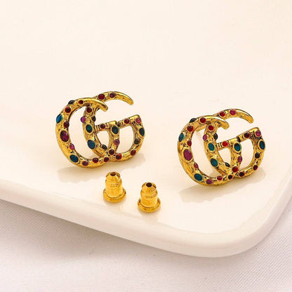 New arrival branded earrings 
30 dhs🪙💚/ pair without box 
40 dhs🪙💚/ pair with branded box

Zain243
♥️♥️♥️