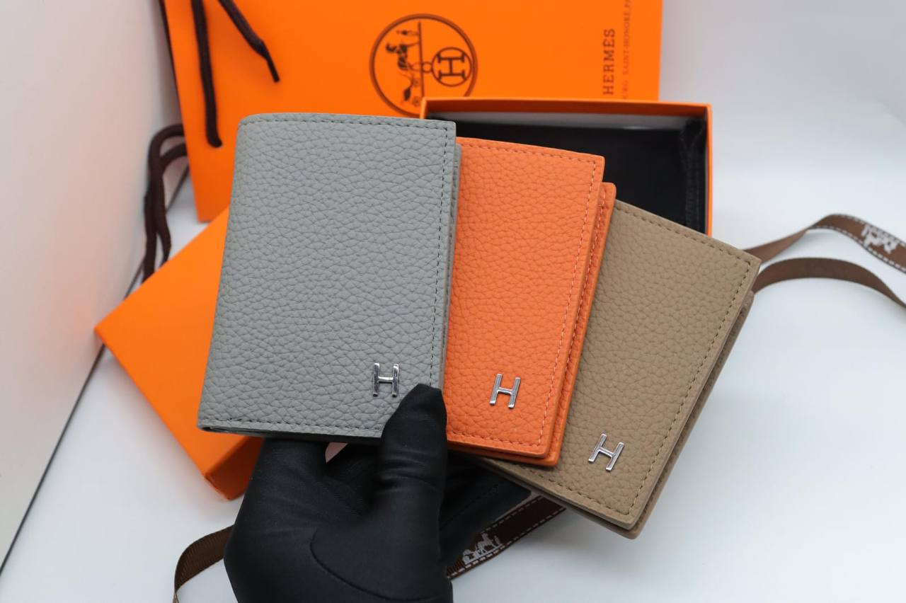 Hermes Wallet
Good Quality
85 dhs🇦🇪🇦🇪

Zain33
♥️♥️♥️