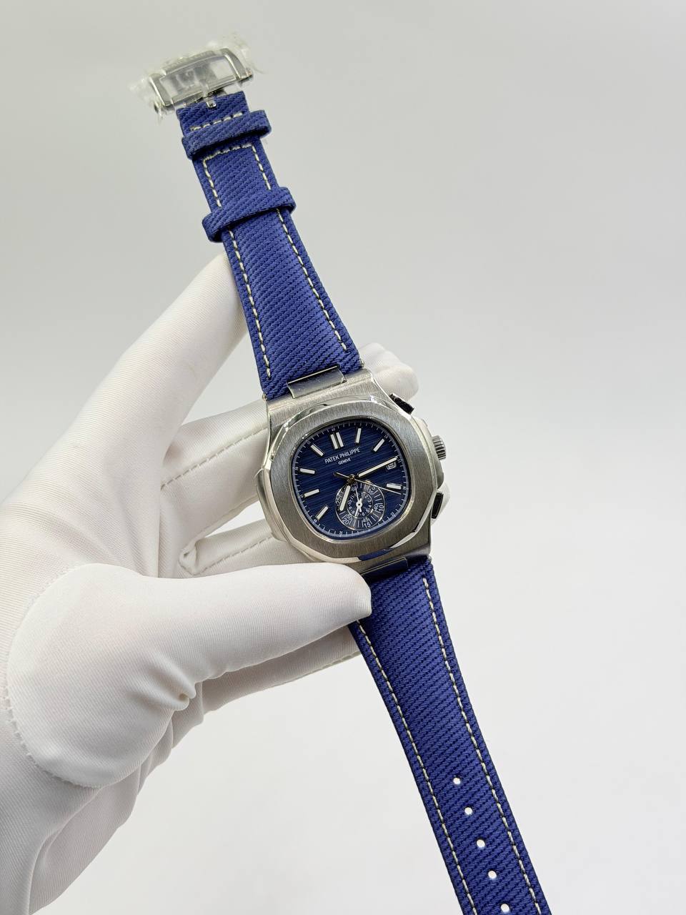 Patek
350 dhs✅

Zain85
♥️♥️♥️