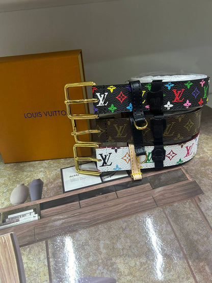 Ladies Belts
55 dhs❣️

Zain190
♥️♥️♥️