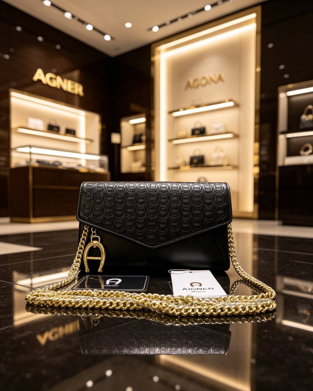 AVAILABLE 
Dkny PUNCH 

WITH BOX 
90 dhs🇦🇪🇦🇪

Zain169
♥️♥️♥️