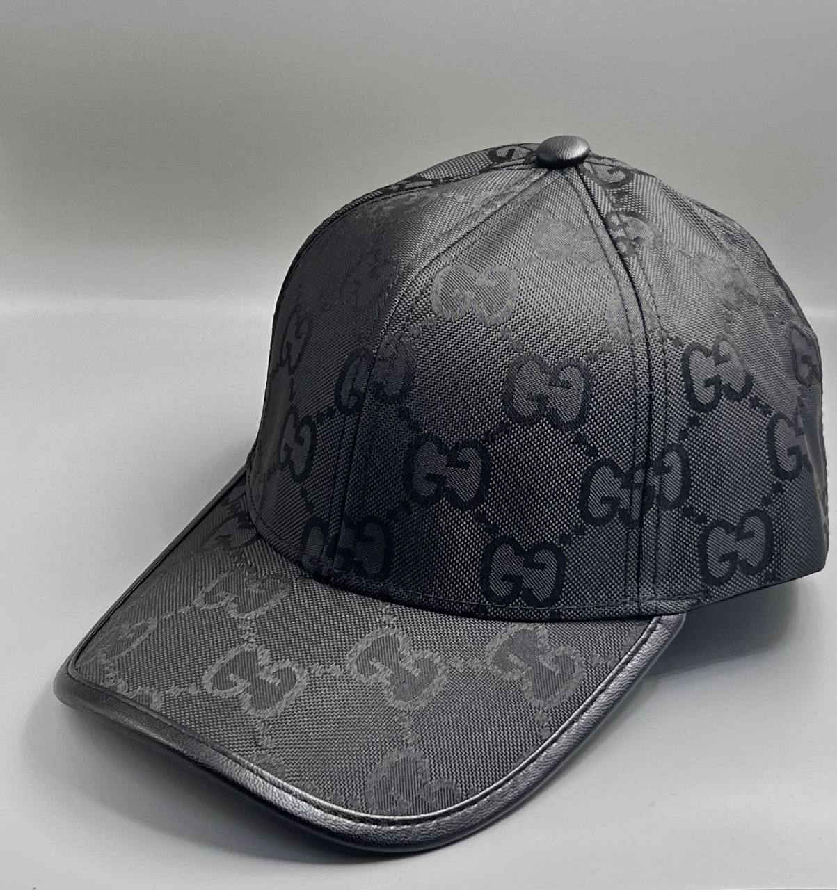 Caps
high quality
70 dhs✅

Zain182
♥️♥️♥️