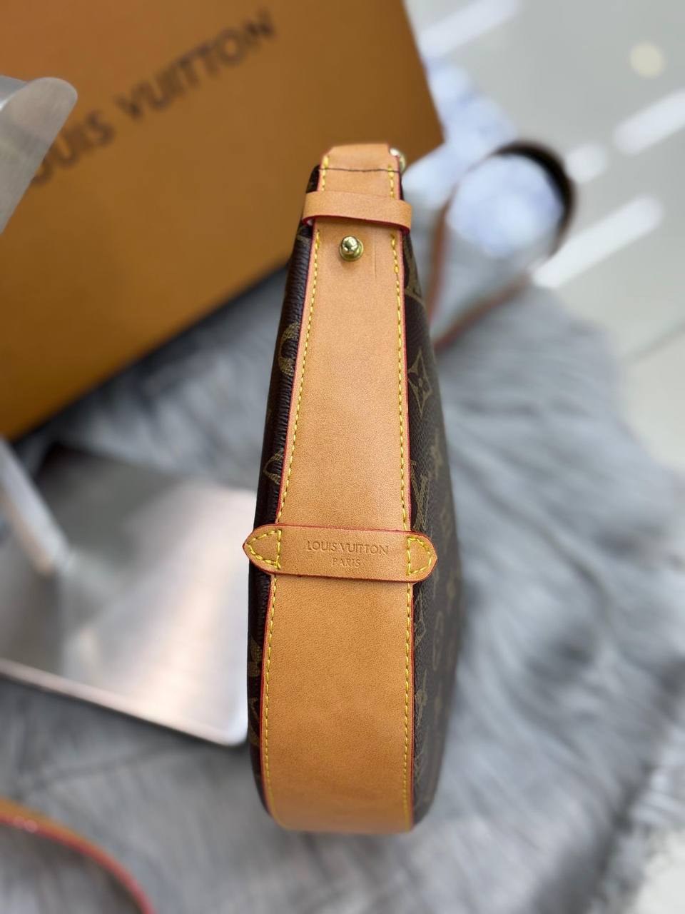 LV
SIZE………. 28CM🌷
95 dhs🪙🌨️
with BOX✅

Zain244
♥️♥️♥️