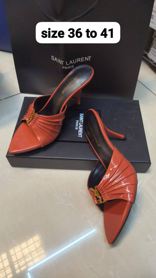 YSL
Size 36-41
110 dhs❣️

Zain103
♥️♥️♥️