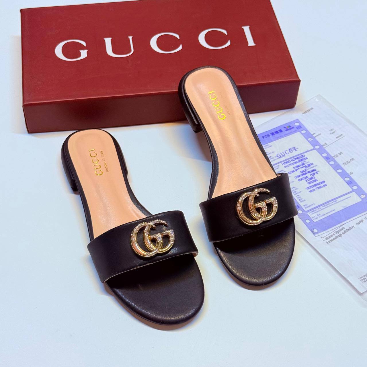 GUCCI SLIPPER
GOOD QUALITY
100 dhs💓
Size 36 TO 41

Zain40
♥️♥️♥️
