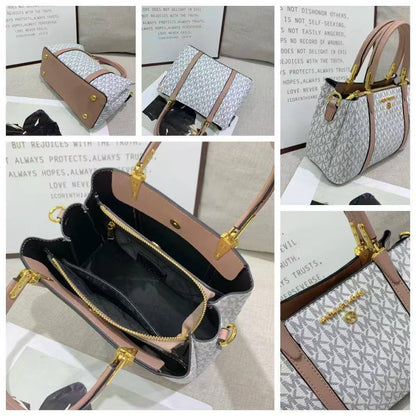 MK
90 dhs🪙💕 

with box 
🎁🎁🎁

high quality

Zain26
♥️♥️♥️