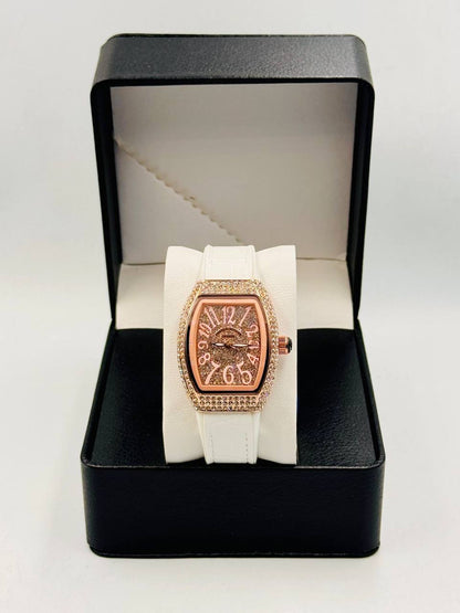 FRANCK MULLER Ladies*🤩🤩
*Offer price 
65 dhs✅

Zain08
♥️♥️♥️