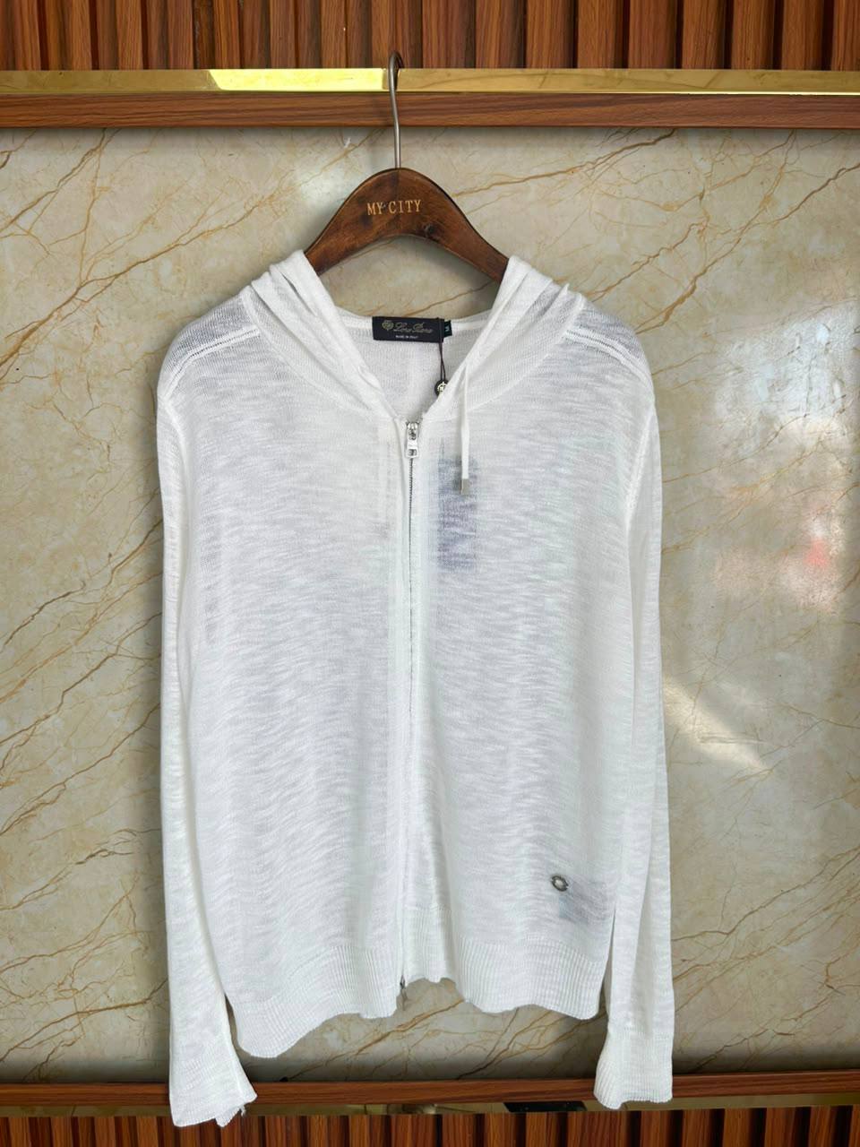 LORO PIANA

Women’s Hoodie
Master Quality 

SML
400 dhs🇦🇪🇦🇪🇦🇪

Zain276
♥️♥️♥️