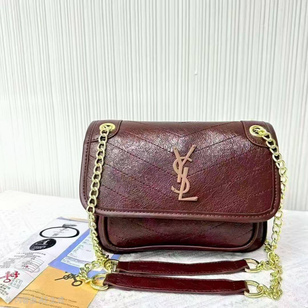 Ysl

70 dhs🇦🇪🇦🇪

Zain232
♥️♥️♥️