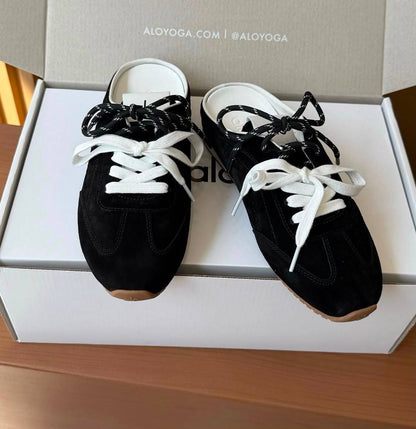 ALO sunset sneaker mule 

36 to 41, 

230 dhs 

Zain196
♥️♥️♥️