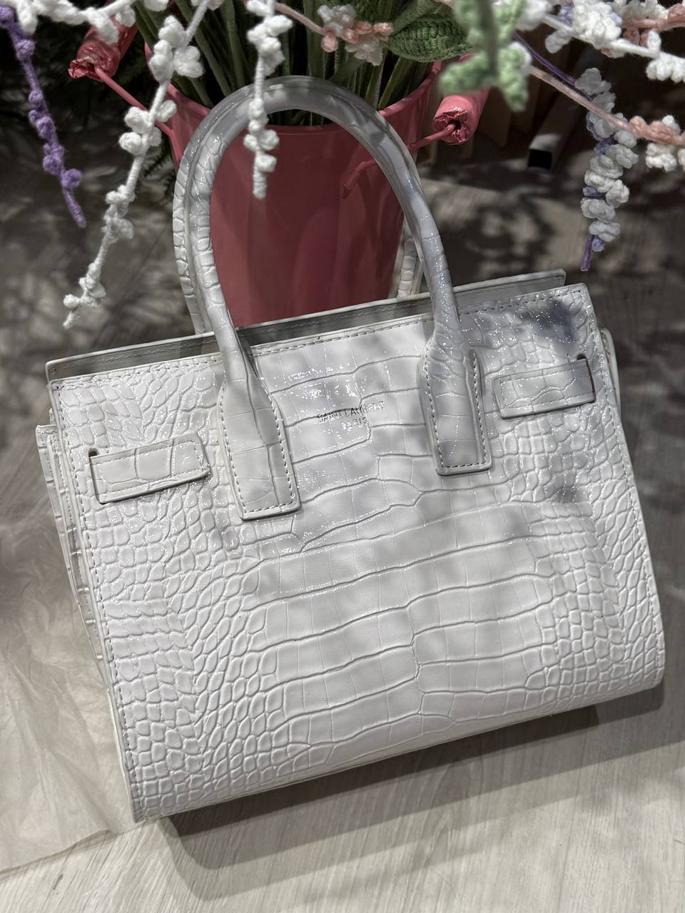 YSL 
26*12*20cm 
110 dhs🪙💚

Zain44
♥️♥️♥️