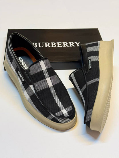 BURBERRY SHOES
GOOD QUALITY
105 dhs✅
Size 39 TO 45

Zain40
♥️♥️♥️