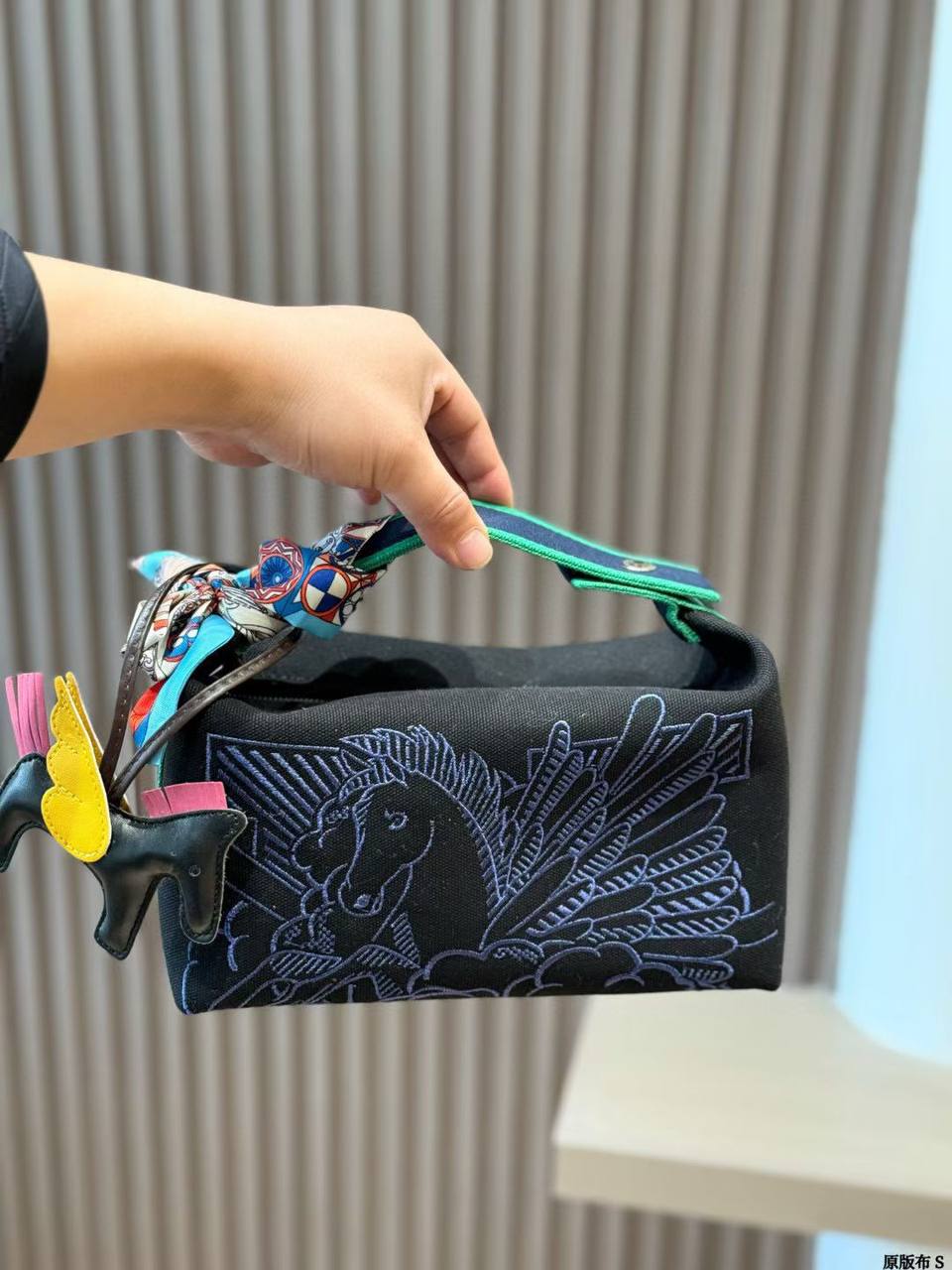 Hermes
Master
190 dhs✅

Zain141
♥️♥️♥️