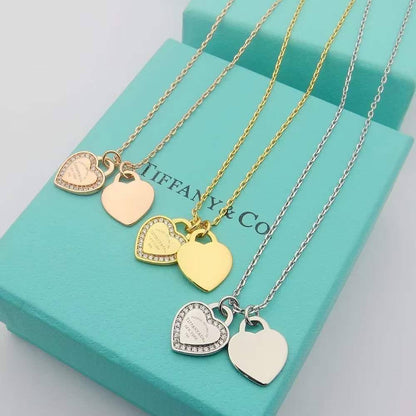 Tiffany 
Necklace 
55 dhs🪙🌨️ 

with Box and Paper Bag
🎁🎁🎁

Gold Rose Gold Silver Available

Zain89
♥️♥️♥️
