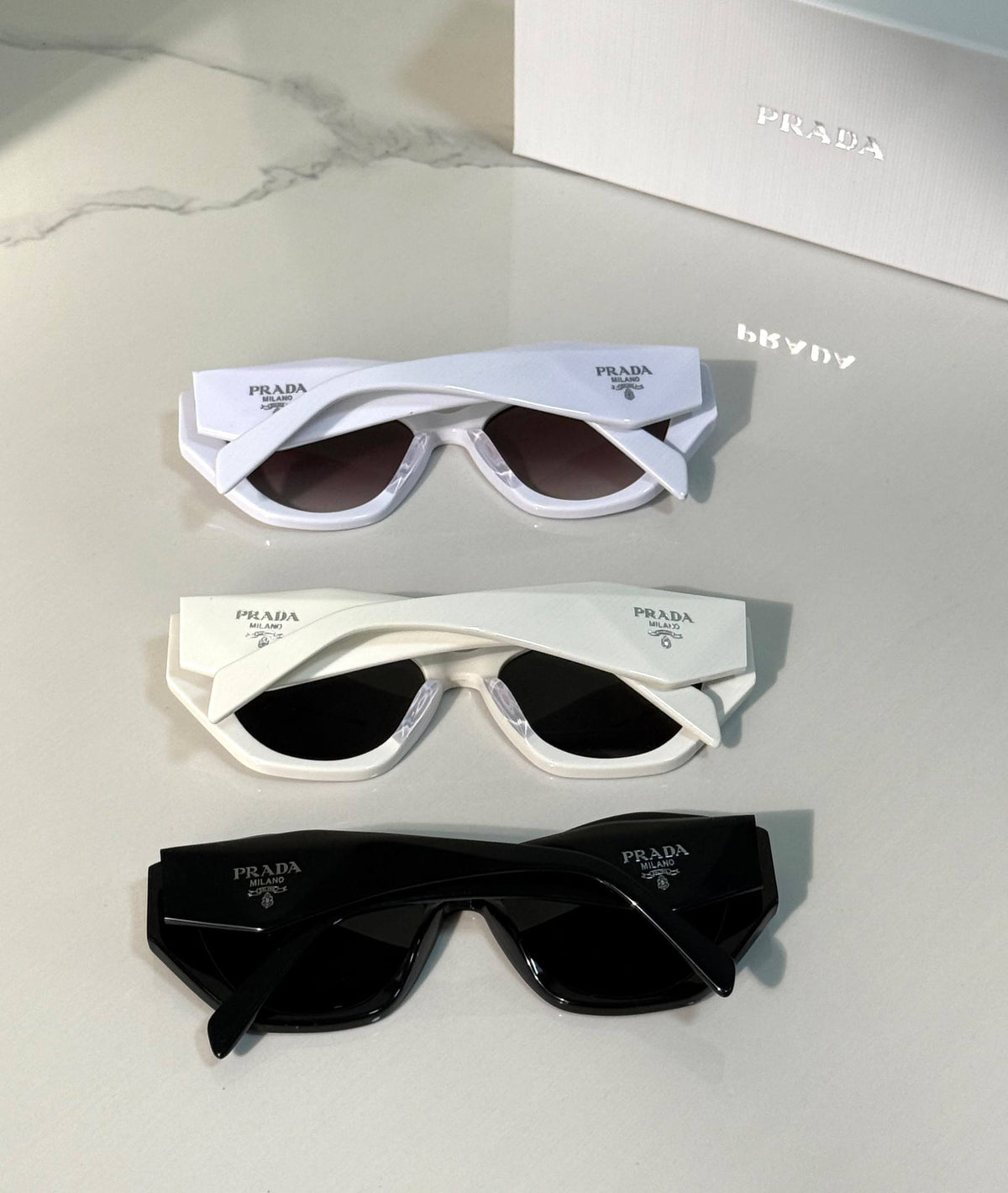 *PRADA*🕶️
*Super Master Quality*💯
*New available*🗽

For Price 👇 WhatsApp✅
0568585901 
0507557372
0552275751 Owner Zain 👌

Zain20
♥️♥️♥️