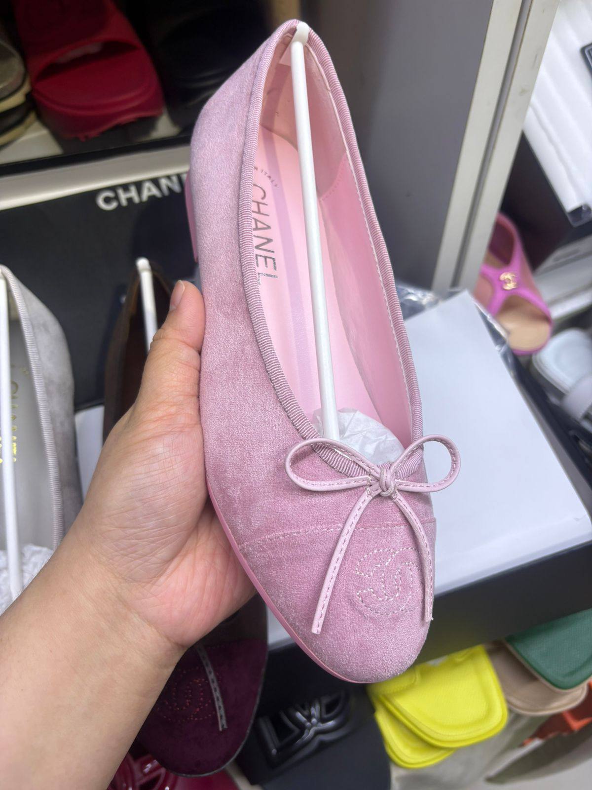 Chanel
Size 36-41
130 dhs🪙🌨️

Zain145
♥️♥️♥️