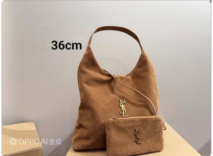 Mixed bags

Gucci 
YSL
CH CH
100 dhs🇦🇪🇦🇪

high quality
Zain26
♥️♥️♥️