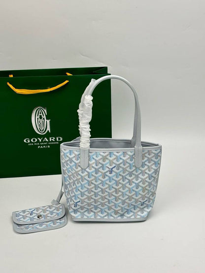 Goyard
Master💓💓💓
230 dhs✅

Zain153
♥️♥️♥️