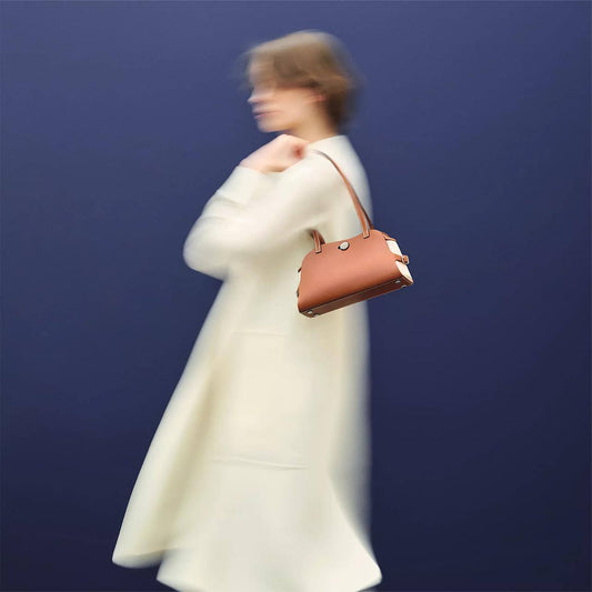 *New women hermes*
*Tablier Sellier bag*
Master 
750 dhs🪙🖤

Zain179
♥️♥️♥️