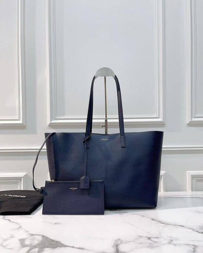 ❤️ Ysl Tote
1️⃣ First quality 
Size : 48 * 31 cm
95 dhs✅

Zain115
♥️♥️♥️