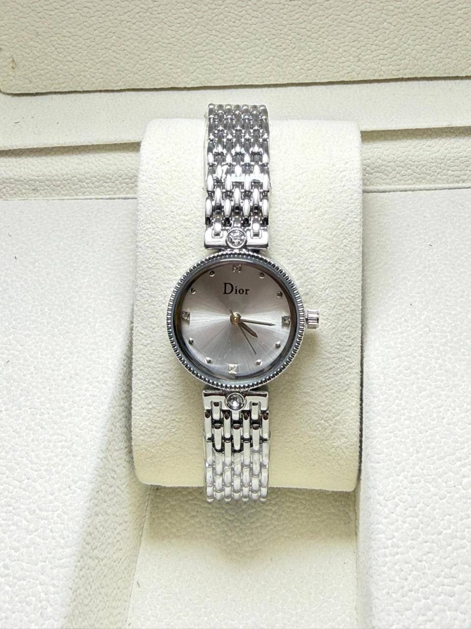 Dior
*Ladies*
55 dhs❤️

Zain29
♥️♥️♥️