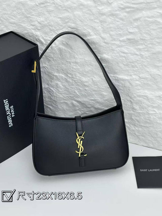 YSL 
Master
240 dhs💓

Zain228
♥️♥️♥️