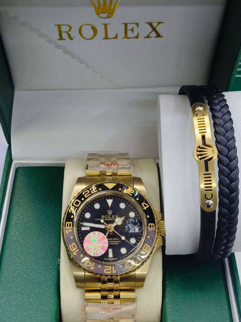 Rolex Zst
240 dhs✅
automatic

Zain25
♥️♥️♥️