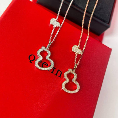 _*Necklace*_📿

50 dhs🪙🌨️
*WITHOUT NAME BOX*📦

Zain89
♥️♥️♥️