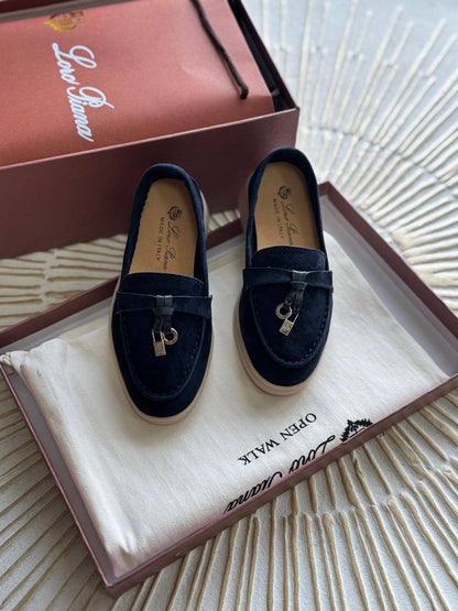 Loro Piana 
 Super master quality 😍
Size:24To 34
350 dhs🌺

Zain261
♥️♥️♥️