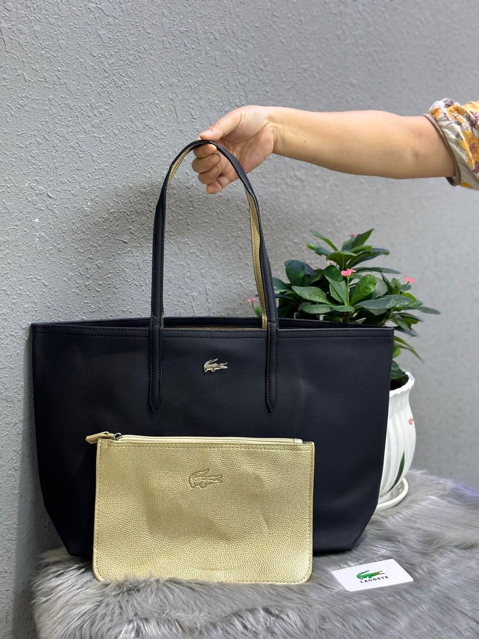 LACOSTE🐊
2in1
SIZE  ……… 46CM👍
75 dhs🪙🌨️

Zain244
♥️♥️♥️