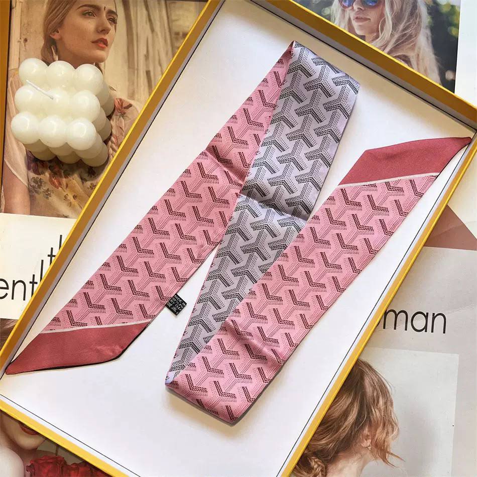 New Arrival
Scarf ties/Bag Tie🔥🔥
Master quality 
Size : 90cm *5cm 
20 dhs✅

Zain243
♥️♥️♥️