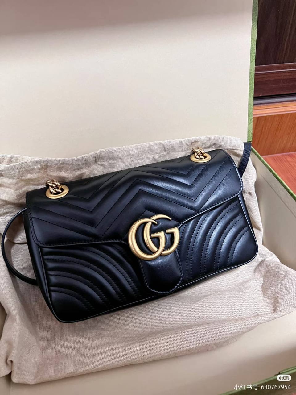 Gucci
Master🌺🌺
26cm
270 dhs💓

Zain10
♥️♥️♥️