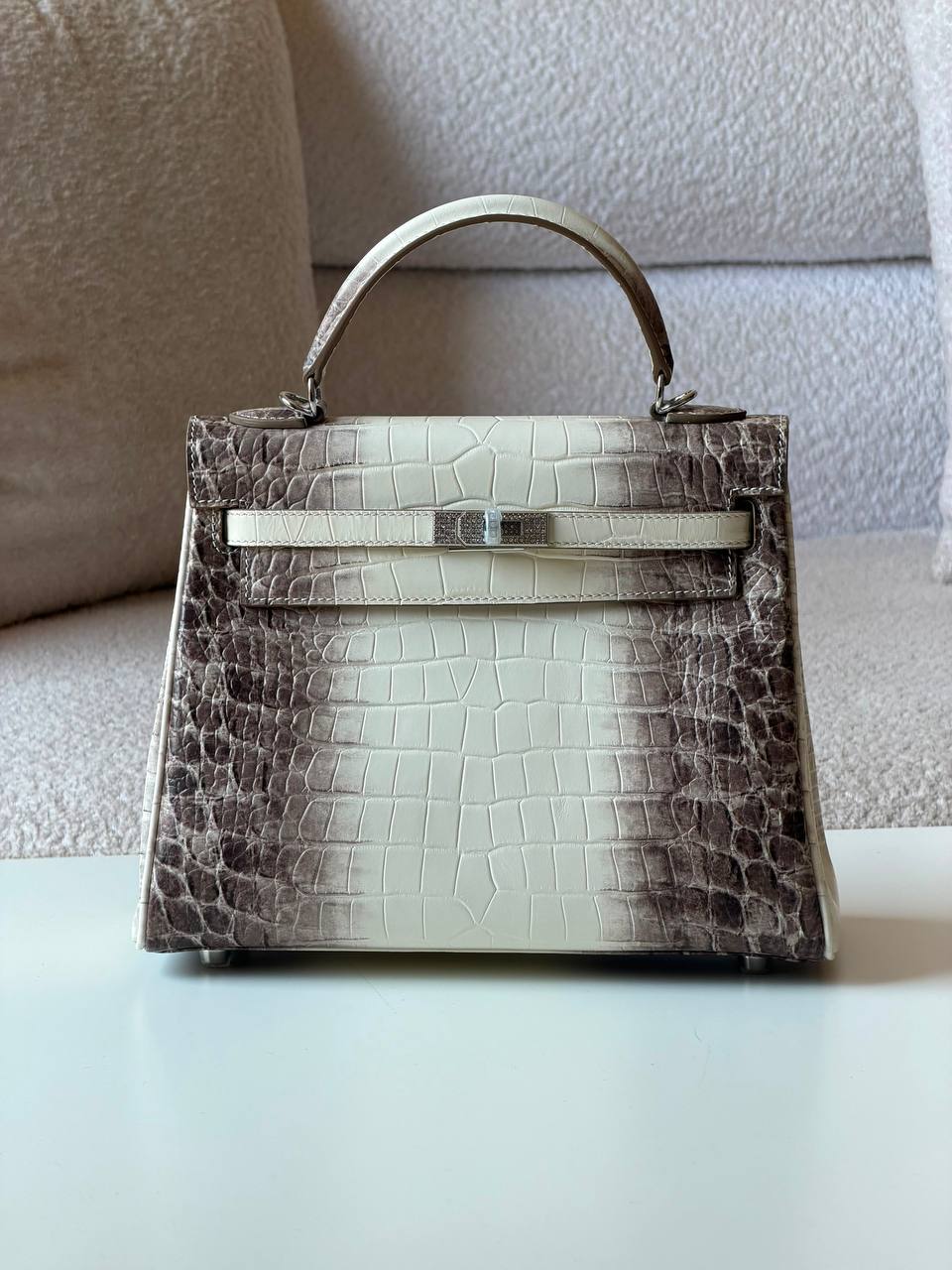 Hermes kelly

 25cm💕

master quality😍

with box❤️

980 dhs🇦🇪🇦🇪🇦🇪

Zain52
♥️♥️♥️
