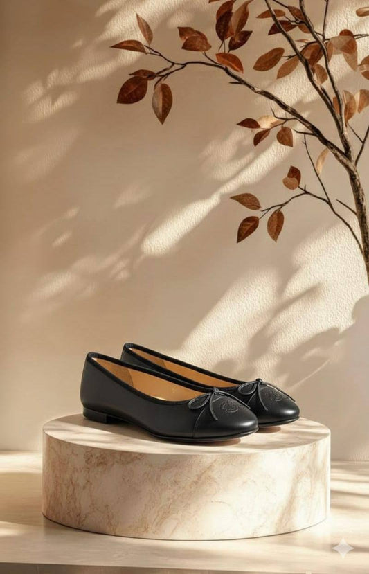 CHANEL 
☘️ *SIZE  36  to 41 ☘️                                                                                                       
280 dhs🪙🌺

Zain224
♥️♥️♥️