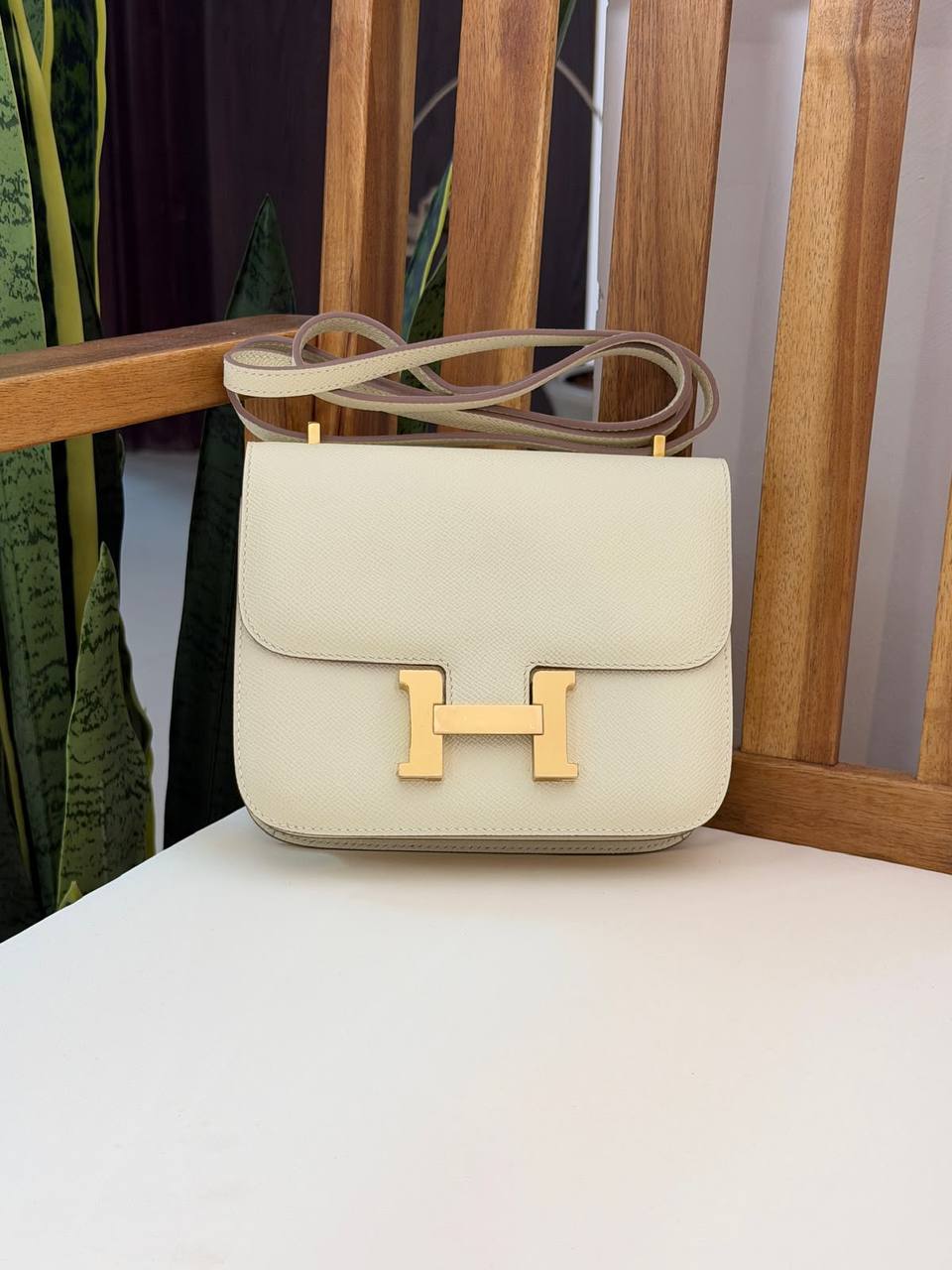 HERMES 
Super Master Quality ⚡️
With Mirror🪞
Original Packing 🎁
Size 18CM📏
For Price 👇 WhatsApp✅
0568585901 
0507557372
0552275751 Owner Zain 👌

Zain321
♥️♥️♥️