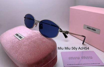 Miu Miu
Master
180 dhs✅

Zain126
♥️♥️♥️