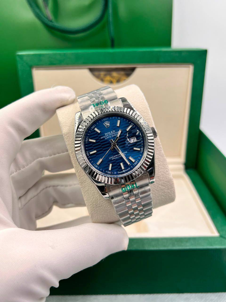 Rolex
Automatic  
190 dhs💓

Zain85
♥️♥️♥️