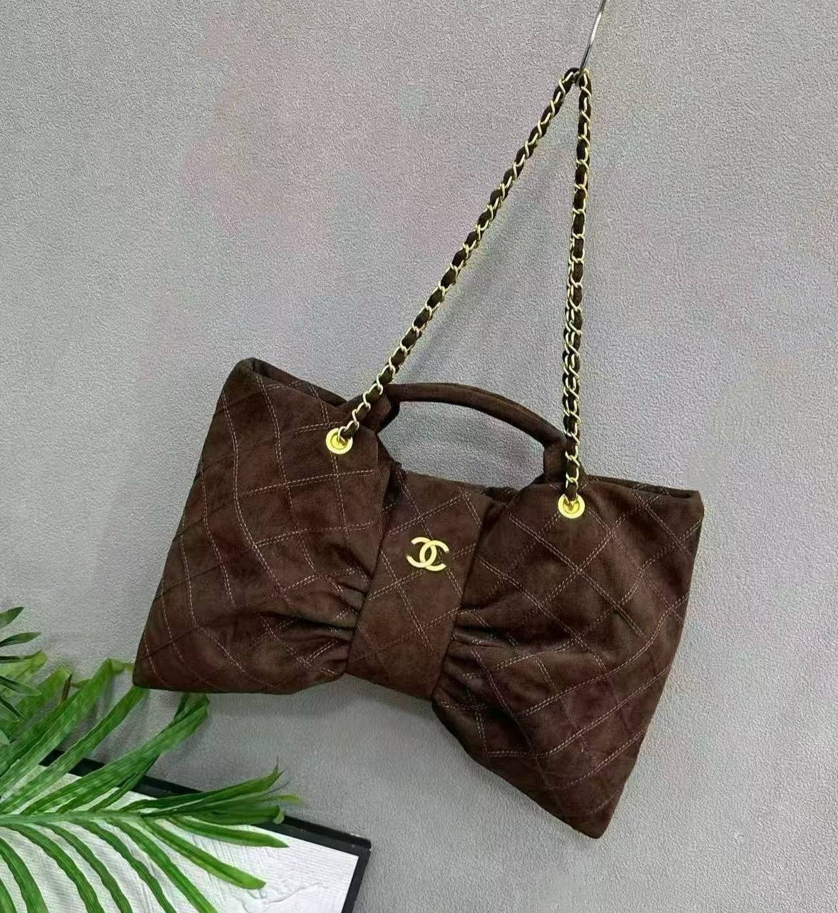 CHANEL 
COPY ONE 
SPECIAL  
OFFERS 
130 dhs✅

Zain39
♥️♥️♥️