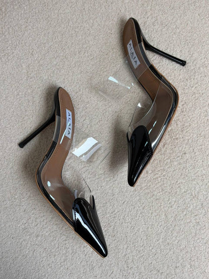 ALAIA 𝐏𝐀𝐑𝐈𝐒
𝐕𝐈𝐏 𝐐𝐔𝐀𝐋𝐈𝐓𝐘
𝐒𝐈𝐙𝐄 {35 to 42} 
450 dhs✅

Zain81
♥️♥️♥️