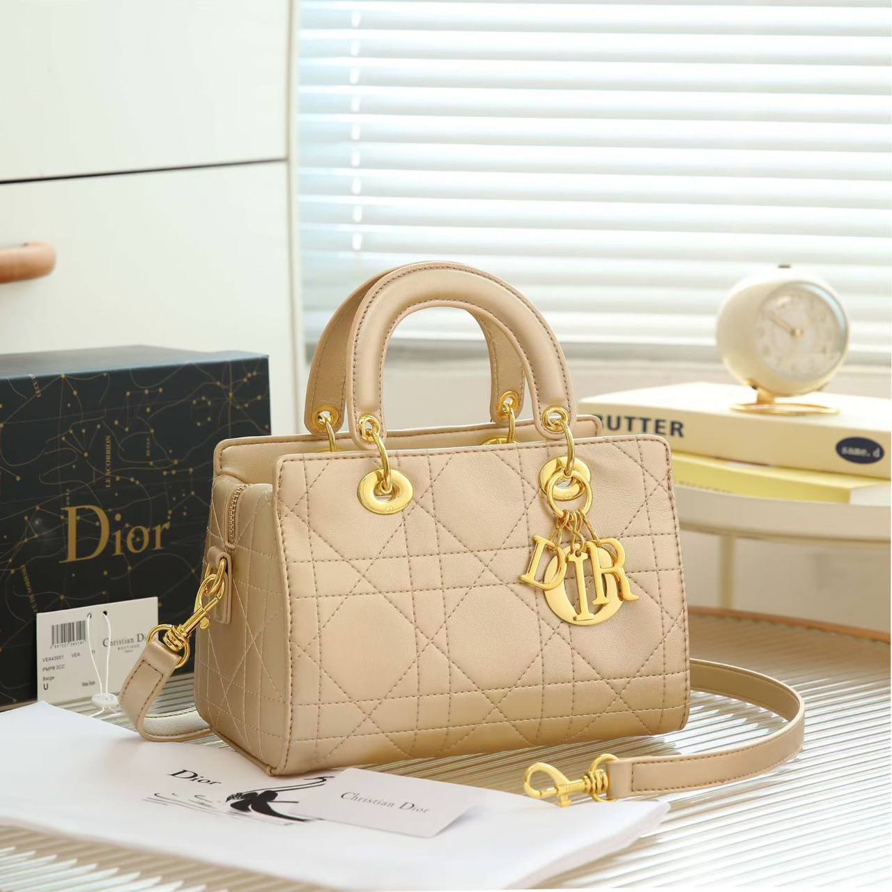 Dior
ᴛʜᴇ ʟᴀᴅʏ ʙᴀɢ 𝟗𝟓.𝟐𝟐
ᴡɪᴛʜʙᴏx🎁🎁🎁
ʟᴀᴍʙsᴋɪɴ ᴍᴀᴛᴇʀɪᴀʟ
sɪᴢᴇ:𝟐𝟒ᴄᴍ
115 dhs✅

Zain56
♥️♥️♥️