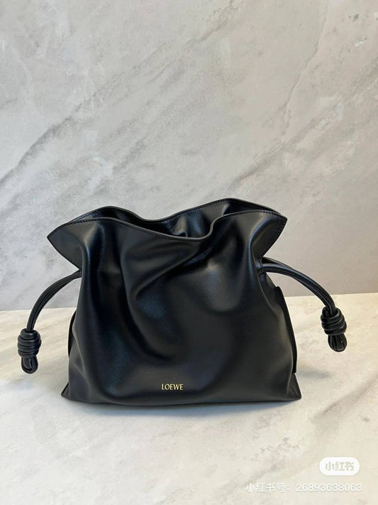 Loewe Master
280 dhs✅
#29cm❤️❤️🙋‍♂️

Zain228
♥️♥️♥️