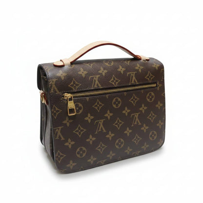 LV
ᴘᴏᴜᴄʜᴇᴛᴛᴇ ᴍᴇᴛɪs
ʜᴀɴᴅʙᴀɢ ɪɴ ᴍᴏɴᴏɢʀᴀᴍ
ɢᴏʟᴅ ʜᴀʀᴅᴡᴀʀᴇ
sɪᴅᴇ : 25 cm
ᴡɪᴛʜ BOX

115 dhs✅

Zain31
♥️♥️♥️