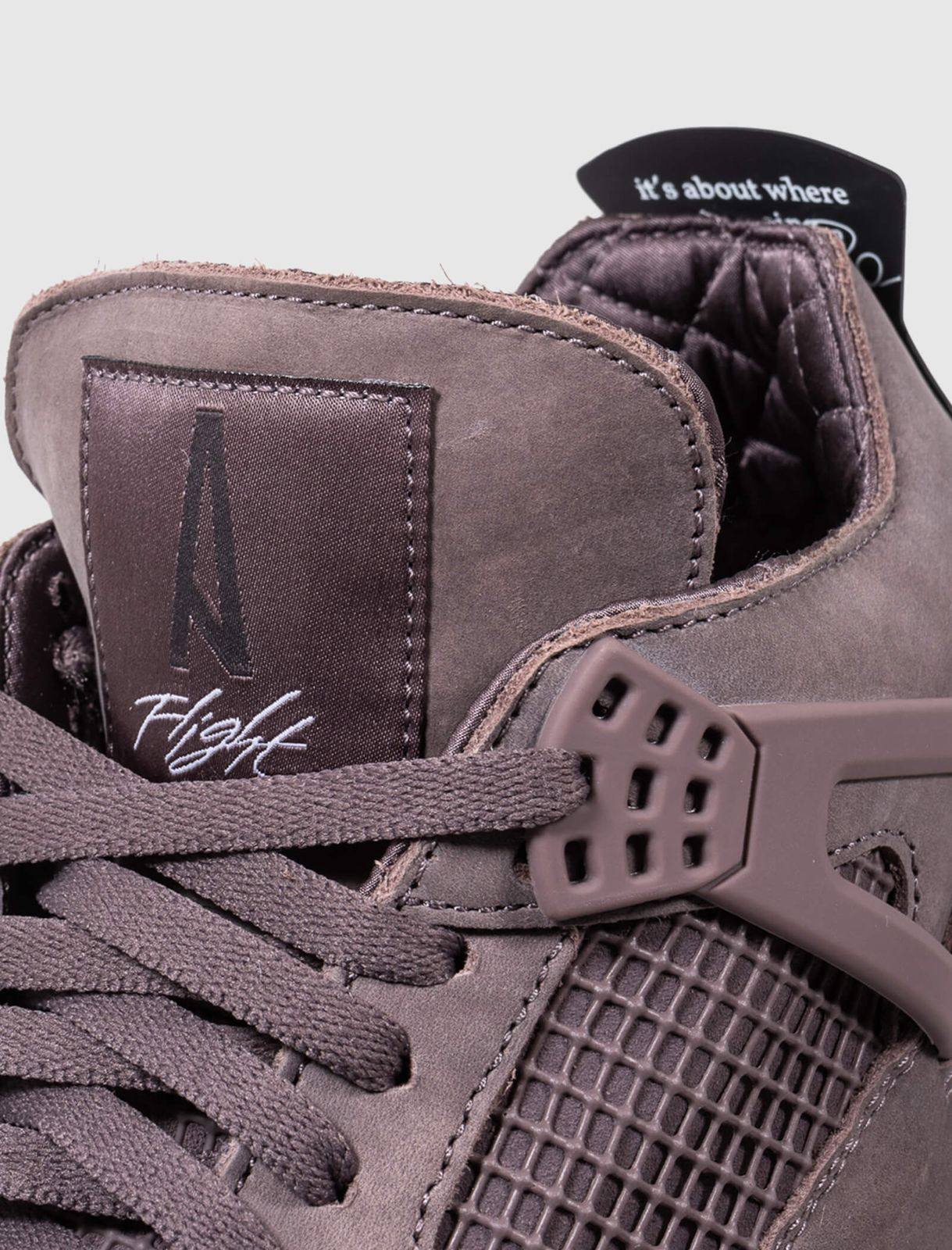 Air Jordan Retro 4 X A Ma Maniére Violet Ore🤎
40-45 AVAILABLE 
190 dhs❣️

Zain242
♥️♥️♥️